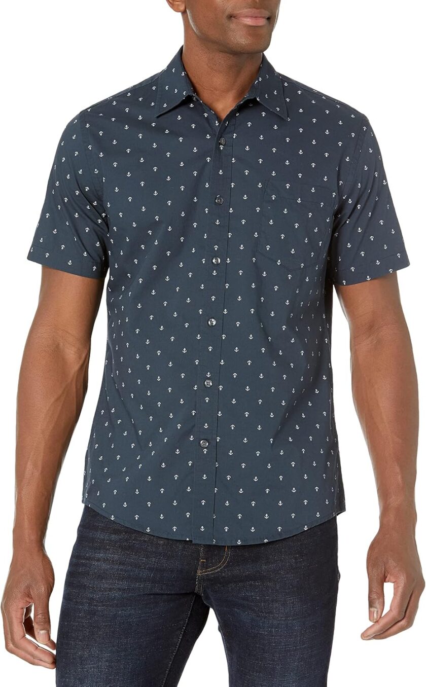 Slim-Fit Men's Short Sleeve Button Down Shirt